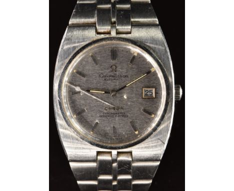 Omega Constellation Chronometer gentleman's automatic wristwatch ref. 168.046 with date aperture, luminous hands, black and s