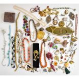 A collection of jewellery including diamanté necklace, paste brooch, agate cabochon, mizpah