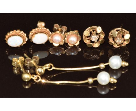 Four pairs of 9ct gold earrings, two pairs set with cultured pearls, one with opal and the other diamonds, 5.5g