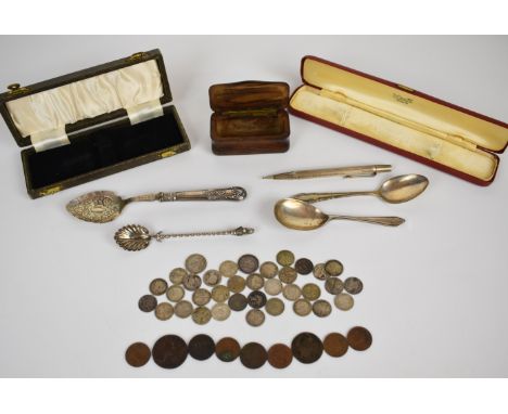 Cased hallmarked silver teaspoon, souvenir spoon with lion finial, spoon marked 800, weight of these two 35g, hallmarked silv