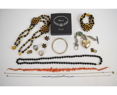 A suite of 1960's costume jewellery comprising earrings, necklace and bracelet, glass necklace with 9ct gold clasp, coral nec