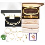 A freshwater pearl necklace with silver clasp, 9ct back and front heart locket, Majestic 22ct gold