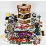A collection of jewellery including pearl earrings, pair of mother of pearl buckles, Chinese