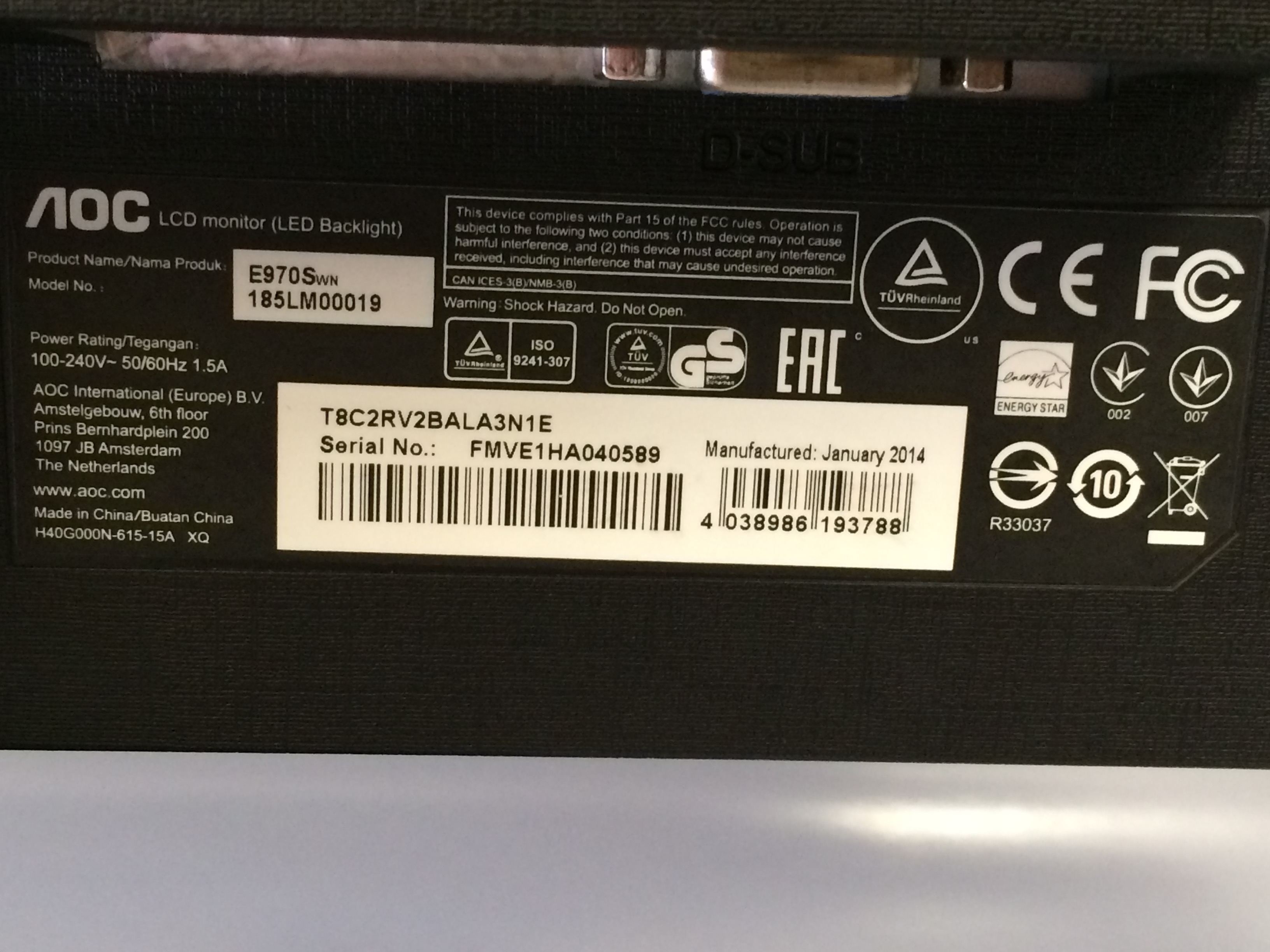 AOC LCD Monitor ( Model Number 185LM00019 ) With VGA & Power Cable