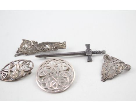 Collection of Sterling Silver Scottish / Celtic Brooches inc. Ola Gorie x 5 38g