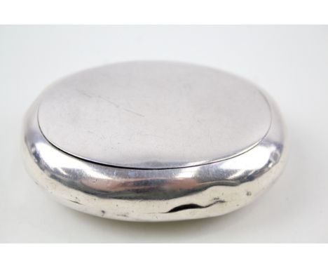 .925 sterling silver squeeze action snuff box