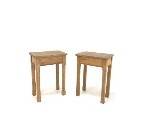 Pair of light oak bedside tables, raised on square chamfered supports W28cm