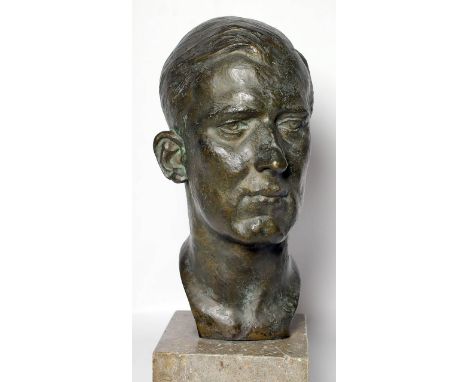 Sopher, Bernhard D. (1879 Safed/Syrien - Los Angeles 1949) Portrait eines Herren. Braun patinierte Bronze. Seitlich sign. und