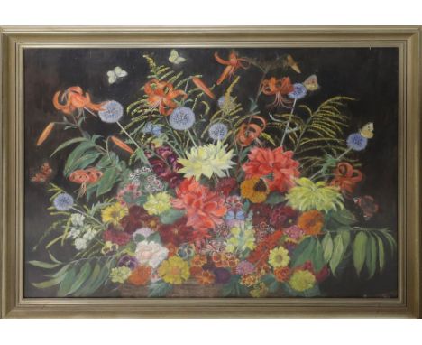 Woermann, Hedwig (1879 Hamburg - Wustrow 1960) Blumenstillleben mit Schmetterlingen. Mischtechnik/Platte (Kratzer auf schwarz