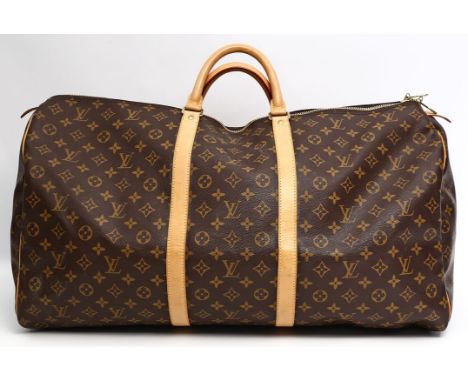 Weekender, Louis Vuitton. Monogram Canvas, goldfarbene Hardware, gem. "LOUIS VUITTON", hellbraune Beschläge aus Rindsleder mi