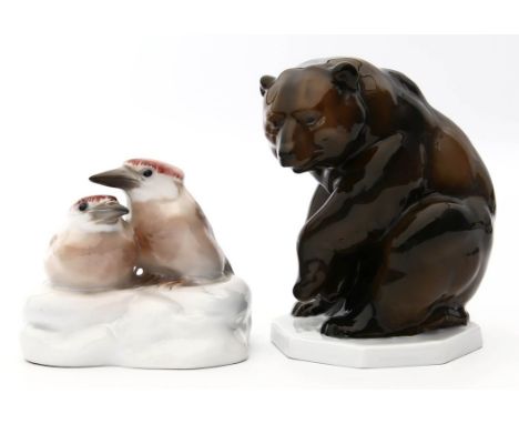 Schliepstein, Gerhard (1886 Braunschweig - Berlin 1963) Zwei Skulpturen "Braunbär" und "Vogelpaar" (1x Flügelspitze abgebroch