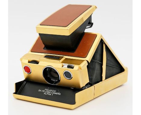 Polaroid-Sofortbild-Kamera. "SX-70" Land Camera Alpha 1, gem. Nr. 0308, Gold-Edition. Metall, Kunststoff. Funktion nicht gepr