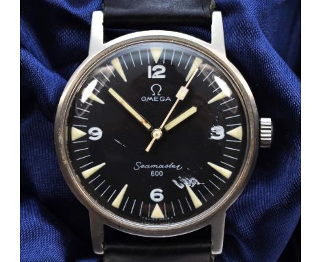 Omega Seamaster 600, a stainless steel manual wind gentleman's wristwatch, ref 135.050, c.1965, black dial with luminescent m