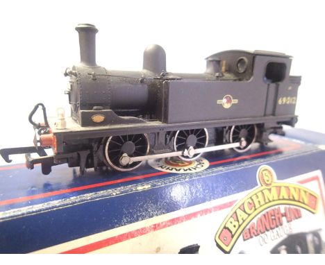 Bachmann 31-053 class J72 BR Black, Late Crest 69012, boxed. P&P Group 1 (£14+VAT for the first lot and £1+VAT for subsequent