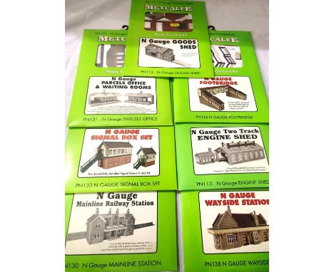 Seven N gauge Metcalfe kits; engine shed, Mainline station, Wayside station, signal box, waiting room, goods shed, footbridge