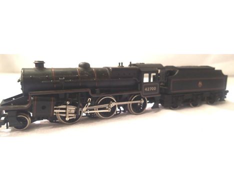 Lima 2.6.0 and tender, 42700 BR Black, Early Crest in very good - excellent condition, unboxed. P&amp;P Group 1 (£14+VAT for 