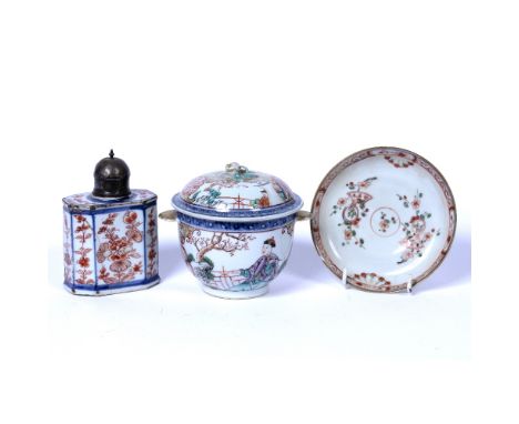 Porcelain export ecuelle and coverChinese, early 19th Centurywith twin gilt handles and painted Mandarin panels, 12.5 across,