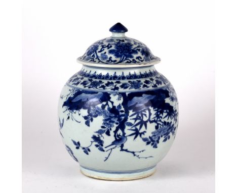 Blue and white globular jar shaped vase and cover Chinese, Kangxi (1662-1722) with short waisted neck, the rounded body decor