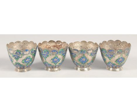 A FINE SET OF FOUR 18TH-19TH CENTURY INDIAN LUCKNOW ENAMELLED SILVER CUPS, 5.5cm diameter, (4).