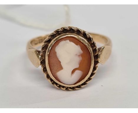 9ct CAMEO RING, SIZE K, 1/2, 2.7g