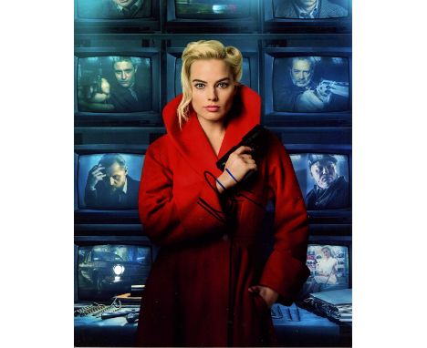 ROBBIE MARGOT: (1990- ) Australian actress, an Academy Award nominee. Signed colour 8 x 10 photograph of the actress standing