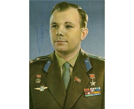 RUSSIAN COSMONAUTS: An excellent set of twelve vintage signed colour postcard photographs by each of the first eleven Russian