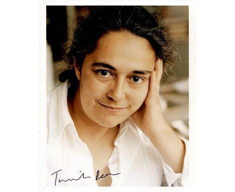 DEAN TACITA: (1965- ) British artist. Signed colour 8 x 10 photograph of Dean in a head and shoulders pose with one hand gent