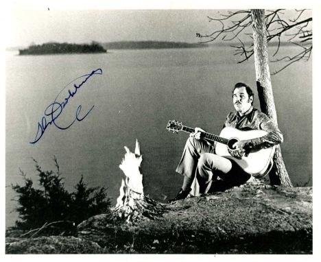 POPULAR MUSIC: Selection of signed 8 x 10 photographs by various male vocalists and musicians including Slim Whitman, Howard 