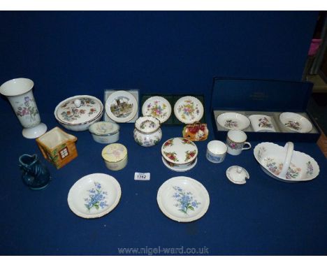 A tray of dressing table pin dishes, trinket pots, vases etc including Wedgwood, Royal Albert, Worcester and Doulton