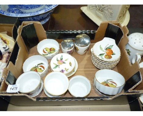 A quantity of Royal Worcester Evesham china egg coddlers, ramekins, trinket pin dishes, and scalloped edged shell dishes.