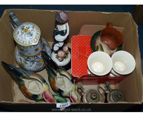 Miscellaneous china including a small pair of Wedgwood matching urns in cream, two china cockerels, an oriental lidded coffee
