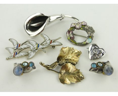 Danish silver and enamel brooch,
Oriental silver and enamel brooch and other jewellery.