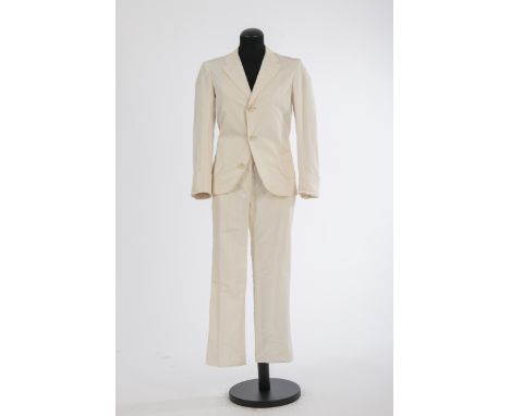 HosenanzugJil Sander, Hamburg Mischgewebe mit Seide, cremefarben, einreihig geknöpfte Jacke. Gr. 38.