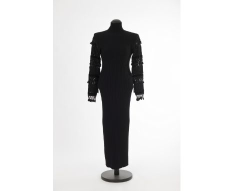 Film-Kleid aus "Club der einsamen Herzen"Jean Paul Gaultier pour Equator, Paris 1980er Jahre Vintage Abendkleid. Strick, schw