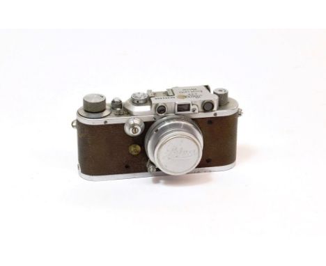 Leica IIIa Camera no.224866, with Summar f2 50mm lens 