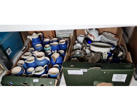 Large quantity of blue and cream Devonware/Torquayware, a part tea service, Gural Porselen,&nbsp;Chinese style posy dishes, b