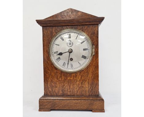 20th century oak mantel RAF officers' mess clock&nbsp;with Roman numerals to the dial, fusee movement by Elliott, stamped 193