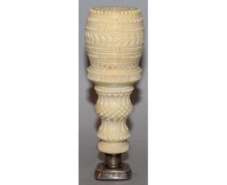 A SUPERB LARGE CARVED IVORY HANDLED DESK SEAL, the seal in intaglio incised with a portrait of THE DUKE OF WELLINGTON.  Signe