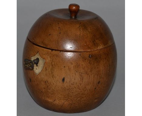 AN APPLE SHAPED TEA CADDY. 4.5ins high.