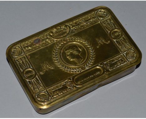 A FIRST WORLD WAR CHRISTMAS 1914 GILT BOX.