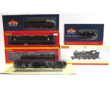 [OO GAUGE]. A B.R. COLLECTION comprising Hornby No.R3124, B.R. Class 42xx 2-8-0 tank locomotive, 4266, black livery, boxed; B