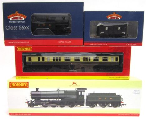[OO GAUGE]. A G.W.R. COLLECTION comprising Hornby No.R2918, G.W.R. Class 3800 2-8-0 tender locomotive, 3803, green livery, bo