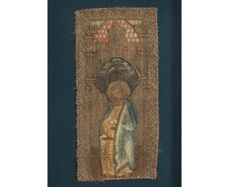 Fragment eines KaselFlandern, 16./17. Jh.30 x 14 cm, R.Stickerei in polychrome Seiden und Metallfäden mit Seidenseele. Gerahm