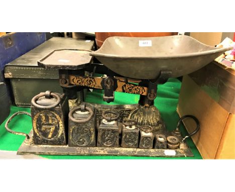 A set of Victorian cast iron scales by Stillwell &amp; Sons with integral weights 7 lbs - 1 oz (eight)