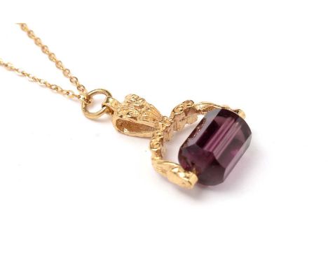 An amethyst and 9ct gold novelty pendant in the form of a Victorian swivel fob seal, on a fine chain, 4.3g gross, in an H. Sa