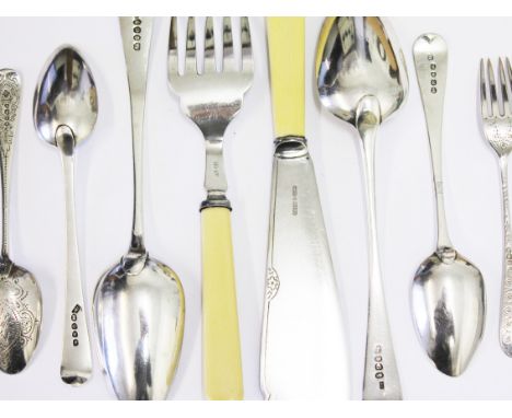 A mixed lot comprising five hallmarked silver spoons Georgian and later, a hallmarked silver fork and silver plated fish serv