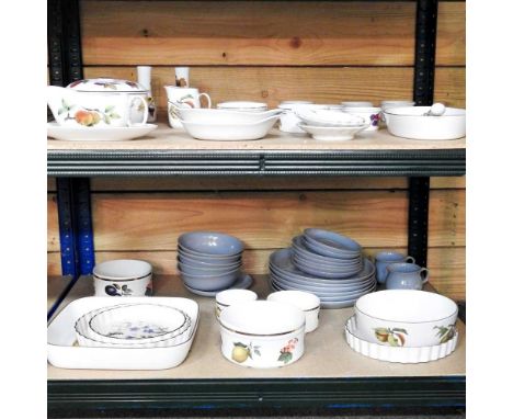 A Worcester Evesham pattern part dinner service, together with a Denby part service