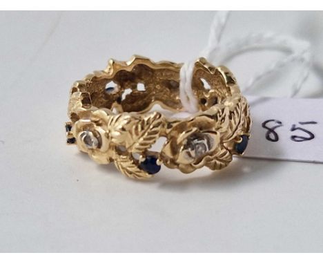 A fancy band ring with sapphires and diamonds, 14ct, size K, 4.8 g
