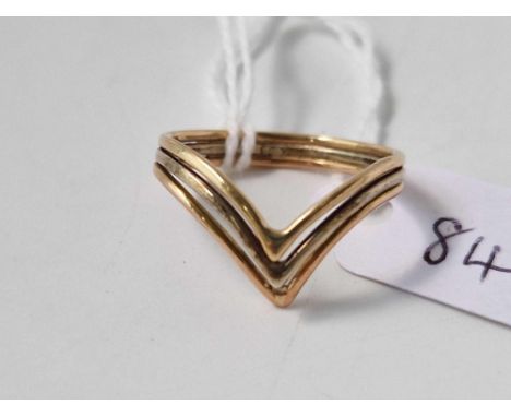 A 9ct dress ring, size O, 2 g