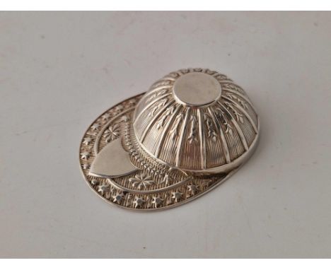 A jockey hat caddy spoon, Sheffield 1967